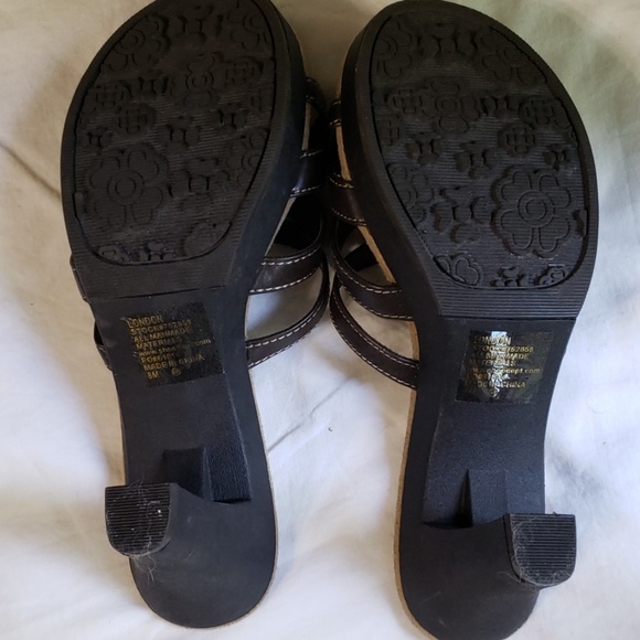 Cute Summertime Sandals - Picture 5 of 5